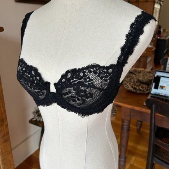 La Perla Black Lace Bra - Picture 3 of 9